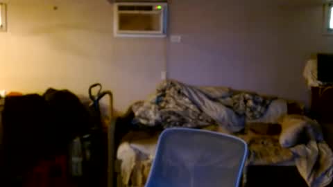 Snapshot of tom112292014 chatting on May 15, 8:49 pm tom112292014 online show from May 15, 8:49 pm