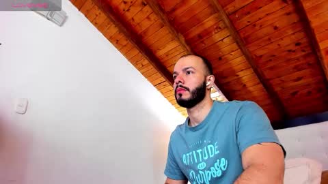   online show from December 14, 12:32 pm