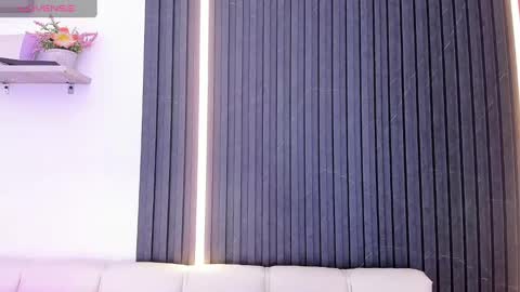 Snapshot of tom_muscle1 chatting on September 27, 11:48 am Tom muscle1 online show from September 27, 11:48 am