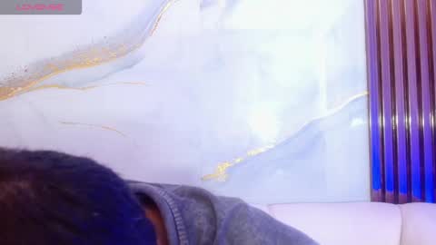 Snapshot of tom_muscle1 chatting on November 2, 12:24 am Tom muscle1 online show from November 2, 12:24 am