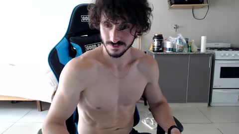 tom_show online show from December 18, 7:30 pm