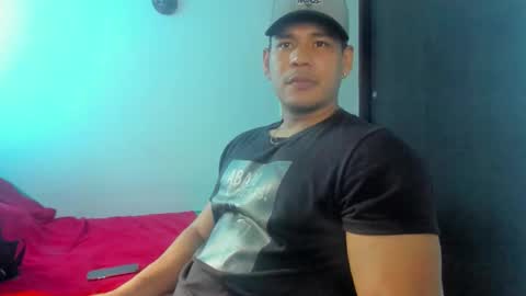 Snapshot of tom_sin_ chatting on October 14, 6:20 pm Tom Sin online show from October 14, 6:20 pm