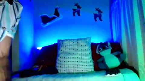 tomas gerauld. make me happy with 10000 tokens online show from December 23, 2:02 am