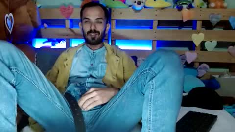 Snapshot of tomas_gerauld chatting on February 27, 2:44 am tomas gerauld. make me happy with 10000 tokens online show from February 27, 2:44 am