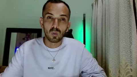 Snapshot of tomas_gerauld chatting on March 17, 2:16 am tomas gerauld. make me happy with 10000 tokens online show from March 17, 2:16 am