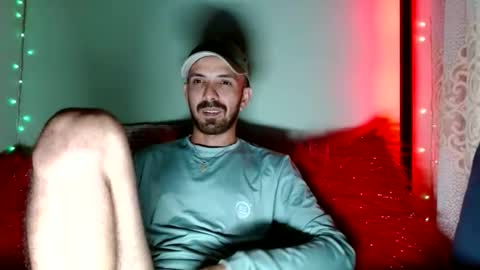 Snapshot of tomas_gerauld chatting on April 28, 2:27 am tomas gerauld. make me happy with 10000 tokens online show from April 28, 2:27 am