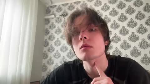 Snapshot of tomassdickpick chatting on April 12, 7:24 am Tomas online show from April 12, 7:24 am