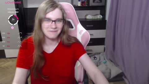 Snapshot of tomato_tease chatting on January 3, 9:15 pm tomato_tease online show from January 3, 9:15 pm