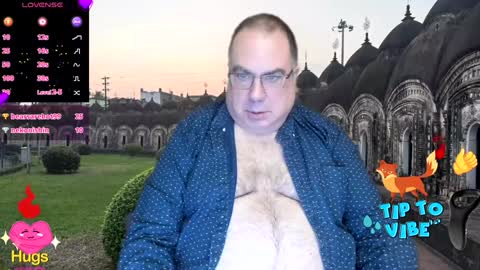 Tomaz62a online show from January 6, 3:42 am