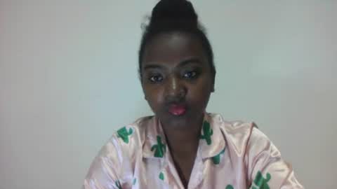 Snapshot of tomboasy chatting on September 11, 12:05 pm tomboasy online show from September 11, 12:05 pm