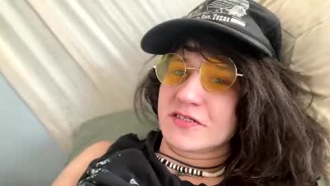 tomboy_titties online show from June 16, 3:03 pm