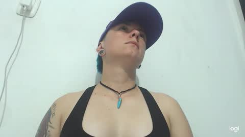 Blue online show from January 10, 2:46 am