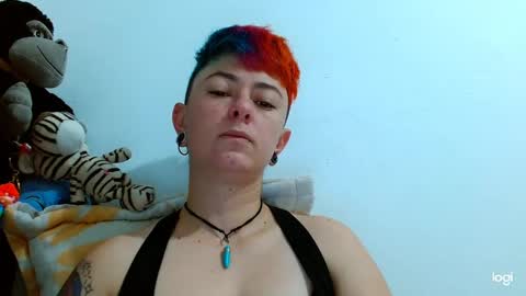 Blue online show from February 9, 3:01 pm