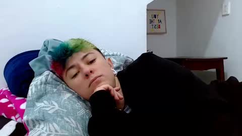 Blue online show from October 8, 2:04 pm