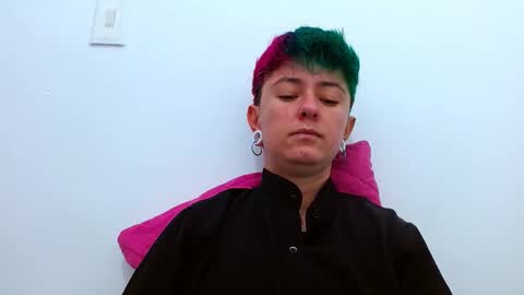 Blue online show from November 30, 2:32 pm