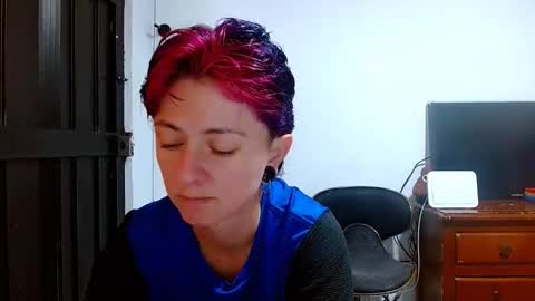 Blue online show from May 12, 4:26 pm