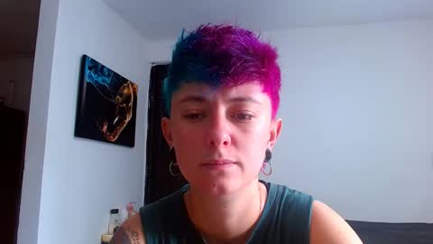 Blue online show from May 21, 6:04 pm
