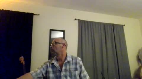 Snapshot of tomcatsawyer chatting on April 22, 4:26 am sirmuggsalot online show from April 22, 4:26 am