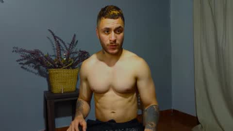 tomDavisXl online show from October 18, 2:47 am