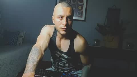 tomDavisXl online show from May 17, 3:26 am