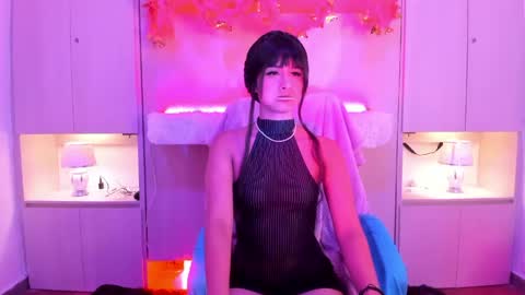 KAELANI online show from May 23, 4:39 am