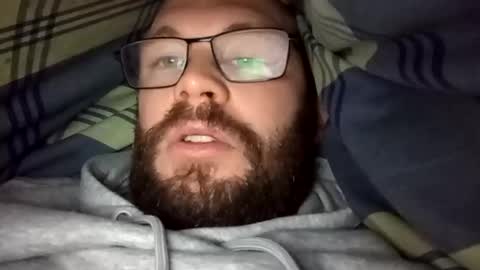 tomlaw1991 online show from February 1, 10:41 pm