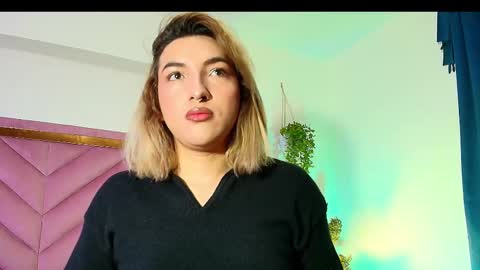   online show from October 2, 11:39 am