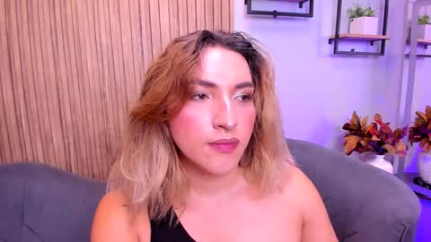   online show from December 19, 2:24 pm