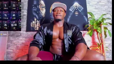 Tom Mike online show from December 27, 3:37 pm
