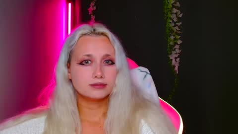 Galadriel online show from December 4, 1:42 pm