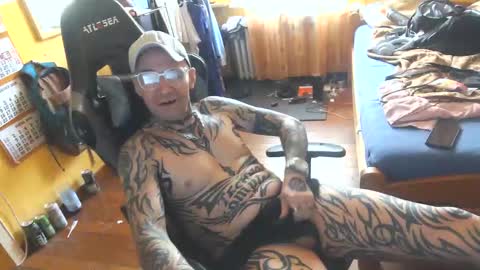 Snapshot of tommy18cmhot chatting on March 29, 2:28 pm tommy18cmhot online show from March 29, 2:28 pm