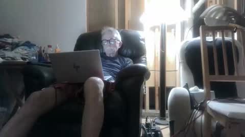 Tommy online show from May 25, 2:28 am