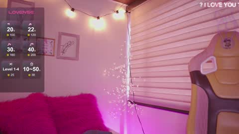 Blue  online show from February 18, 12:23 pm