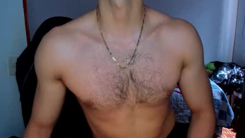 Snapshot of tommy_bred chatting on September 21, 5:47 pm Twitter BreddTommy IG tommy bredd online show from September 21, 5:47 pm