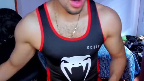 Snapshot of tommy_bred chatting on September 23, 5:38 pm Twitter BreddTommy IG tommy bredd online show from September 23, 5:38 pm