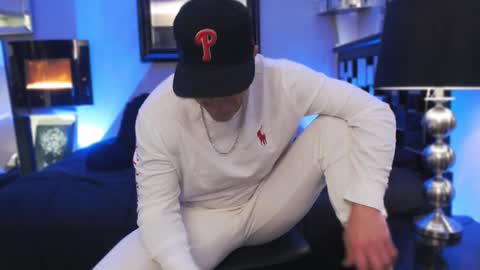 Snapshot of tommy_knuckles chatting on February 12, 7:45 pm Tommy online show from February 12, 7:45 pm
