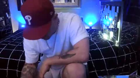 Snapshot of tommy_knuckles chatting on February 2, 2:16 pm Tommy online show from February 2, 2:16 pm