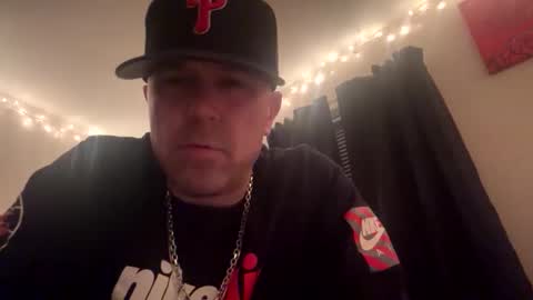 Snapshot of tommy_knuckles chatting on February 17, 9:28 am Tommy online show from February 17, 9:28 am
