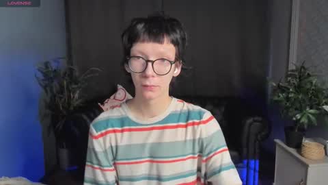 tommy_stars online show from March 7, 5:48 am