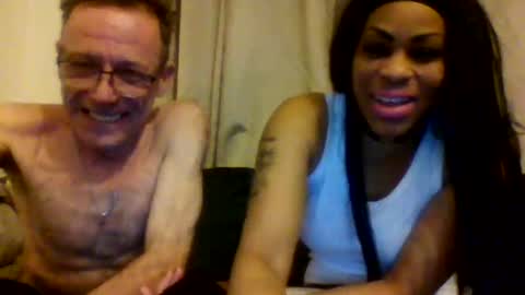 tommyandtomara online show from March 31, 9:48 pm