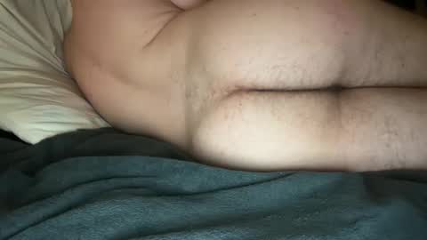 Snapshot of tommyflash_tut chatting on February 4, 9:41 pm tommyflash_tut online show from February 4, 9:41 pm