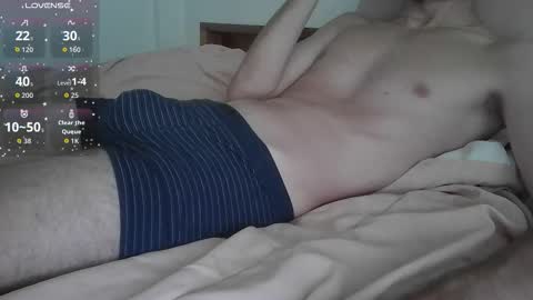 Snapshot of tommyshe1by chatting on March 15, 9:26 am tommyshe1by online show from March 15, 9:26 am