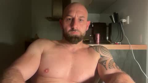 Thomas Fit online show from September 20, 7:04 pm