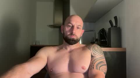 Thomas Fit online show from September 25, 9:51 pm