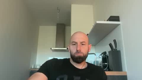 Thomas Fit online show from September 29, 6:07 am