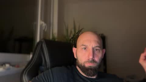 Thomas Fit online show from May 11, 10:07 pm