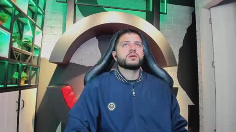 Sr. Thomas online show from September 15, 12:05 pm