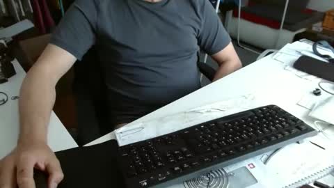 Tom online show from April 20, 8:28 am