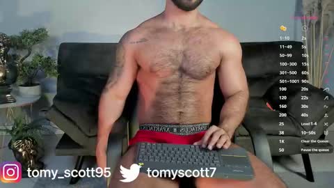 Snapshot of tomy_scott6 chatting on March 15, 12:38 am tomy_scott6 online show from March 15, 12:38 am