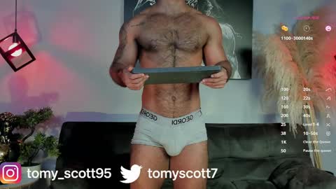 Snapshot of tomy_scott6 chatting on March 29, 10:21 pm tomy_scott6 online show from March 29, 10:21 pm